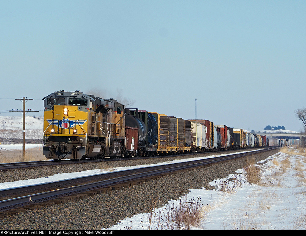 UP 8737